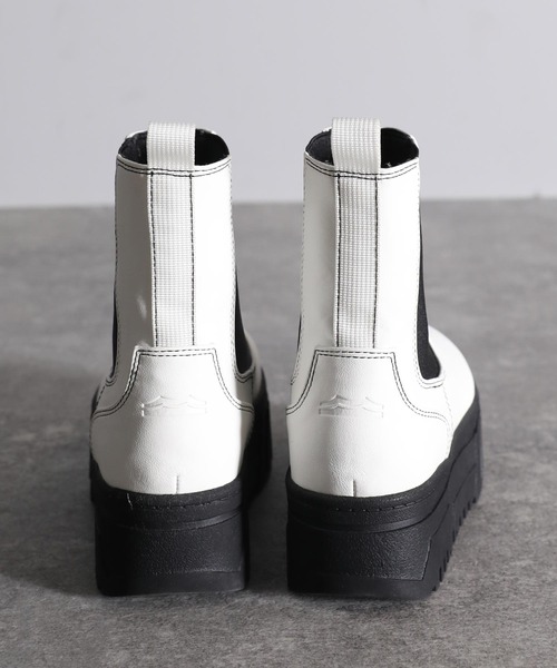 Java(ジャバ)の「《JaVaジャバ コラボ》冬のトレンドアイテム!厚底ソールサイドゴアチェルシーブーツ(ブーツ・レディース・ブラック/ホワイト・X-LARGE/LARGE/SMALL/MEDIUM)」の22枚目の写真