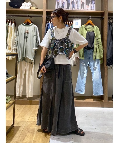 moyan ecri(モヤン エクリ)の「【moyan】コラボキャミトップス(キャミソール・レディース・ブラック/オレンジ/ブラウン・FREE)」の21枚目の写真