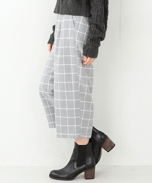 CAROLINA GLASER（カロリナ グレイサー）の「CAROLINA GLASER / チェックパンツ（その他パンツ・レディース・ホワイト/グレー・ONE SIZE）」の7枚目の写真
