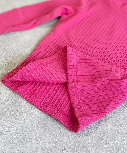 CALMIA(カルミア)の「裏起毛テレコ ハイネックプルオーバー/おとな(Tシャツ/カットソー・レディース・ラベンダー/ピンク/チャコール/ライトブルー/ライトグリーン・160cm)」の6枚目の写真