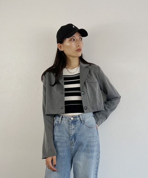 ISOOK（アイスー）の「【ISOOK / アイスー】ショートテーラードジャケット / クロップドジャケット キレイめ ZOZOTOWN限定（テーラードジャケット・レディース・グレー/ブラック・FREE）」の5枚目の写真