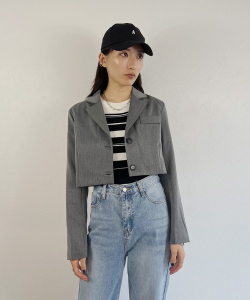 ISOOK（アイスー）の「【ISOOK / アイスー】ショートテーラードジャケット / クロップドジャケット キレイめ ZOZOTOWN限定（テーラードジャケット・レディース・グレー/ブラック・FREE）」の6枚目の写真