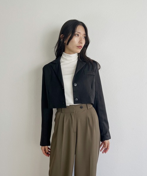 ISOOK（アイスー）の「【ISOOK / アイスー】ショートテーラードジャケット / クロップドジャケット キレイめ ZOZOTOWN限定（テーラードジャケット・レディース・グレー/ブラック・FREE）」の11枚目の写真