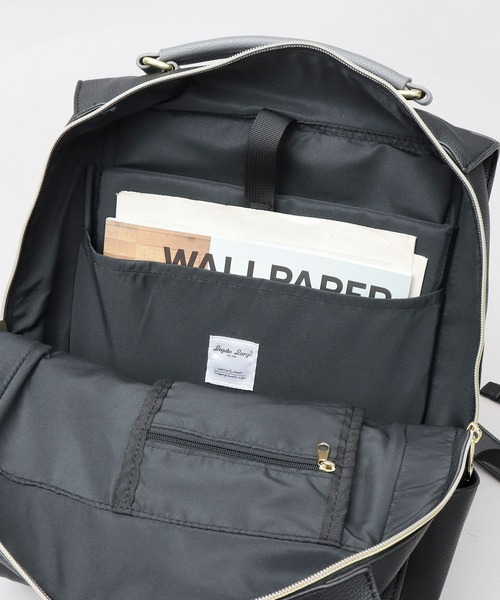 ✨希少✨　フルラ　スキューバ　レザー　リュック　バックパック　大容量　ビジネス ✨希少✨フルラスキューバレザーリュックバックパック大容量ビジネス