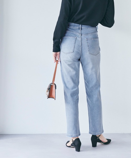 coca(coca)(コカ)の「ストレッチハイウエストテーパードデニム(デニムパンツ・レディース・ブルー・L/S/M)」の8枚目の写真
