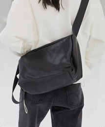 Dalfwin（ダールフィン）の「韓国ファッション フェイクレザースクエアショルダーバッグ（ショルダーバッグ）」