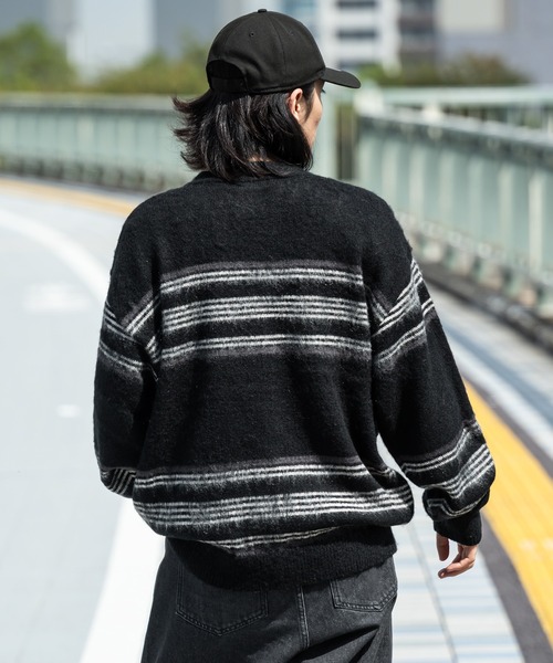kutir(クティール)の「モヘアライクボーダーニットカーディガン(カーディガン/ボレロ・メンズ・ブラック/レッド・MEDIUM/LARGE)」の4枚目の写真