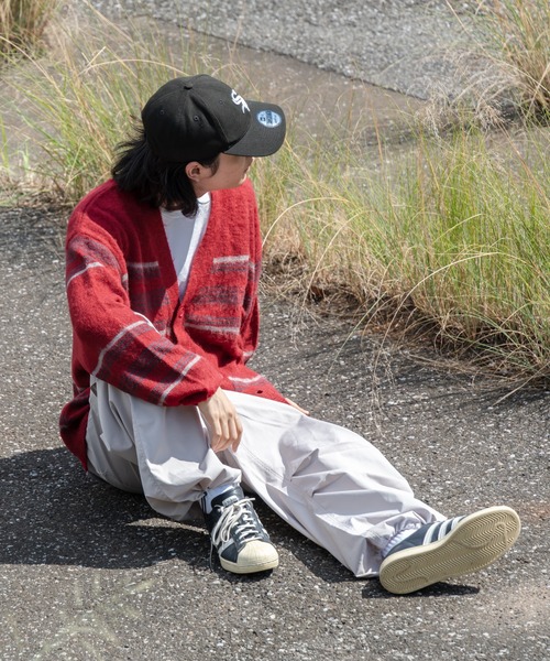 kutir(クティール)の「モヘアライクボーダーニットカーディガン(カーディガン/ボレロ・メンズ・ブラック/レッド・MEDIUM/LARGE)」の14枚目の写真