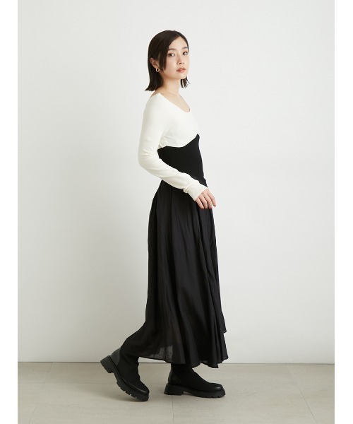 LILY BROWN（リリーブラウン）の「コルセットディテールニットコンビ