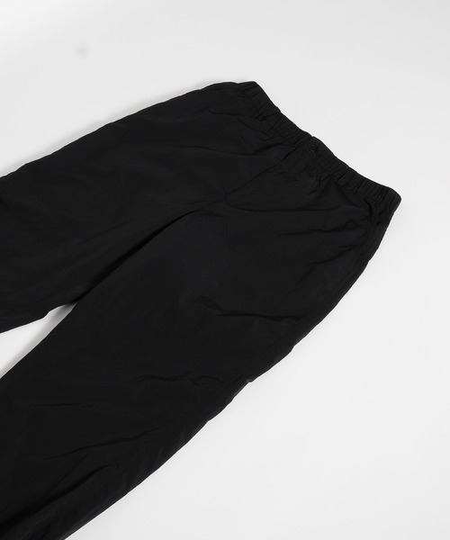 MUHET(ミュエータ)の「ナイロンパンツ(その他パンツ・レディース・カーキ/ブラック・X-LARGE/MEDIUM/SMALL)」の17枚目の写真