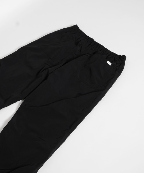 MUHET(ミュエータ)の「ナイロンパンツ(その他パンツ・レディース・カーキ/ブラック・X-LARGE/MEDIUM/SMALL)」の18枚目の写真