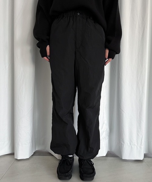 MUHET(ミュエータ)の「ナイロンパンツ(その他パンツ・レディース・カーキ/ブラック・X-LARGE/MEDIUM/SMALL)」の7枚目の写真