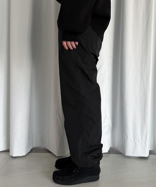 MUHET(ミュエータ)の「ナイロンパンツ(その他パンツ・レディース・カーキ/ブラック・X-LARGE/MEDIUM/SMALL)」の8枚目の写真