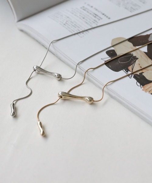 antiqua（アンティカ）の「モチーフロングネックレス（ネックレス・レディース・シルバー/ゴールド・FREE）」の7枚目の写真