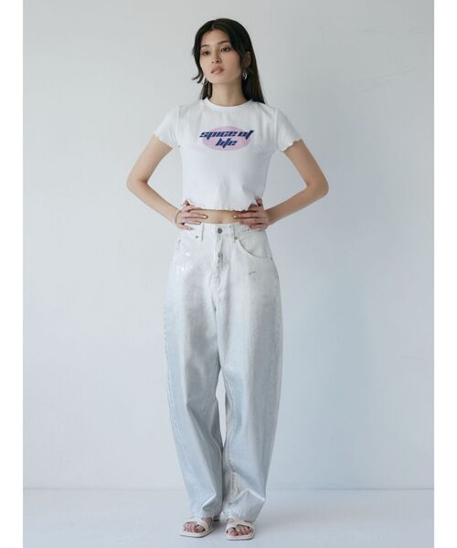 MURUA（ムルーア）の「メタリックコクーンデニム（デニムパンツ・レディース・アイボリー/ブルー・2/1）」の15枚目の写真