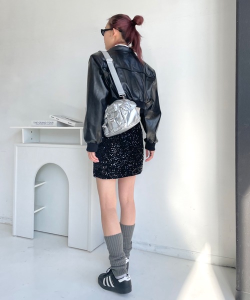 SHAGGIE（シャギー）の「スパンコールミニハイウエストスカート（スカート・レディース・シルバー/ブラック・MEDIUM/SMALL）」の20枚目の写真
