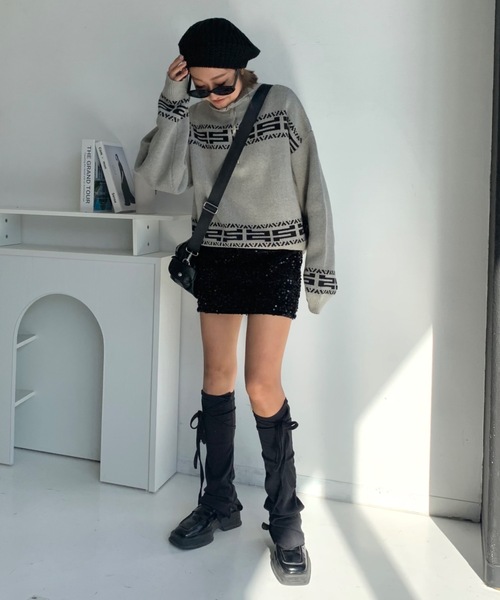SHAGGIE（シャギー）の「スパンコールミニハイウエストスカート（スカート・レディース・シルバー/ブラック・MEDIUM/SMALL）」の22枚目の写真