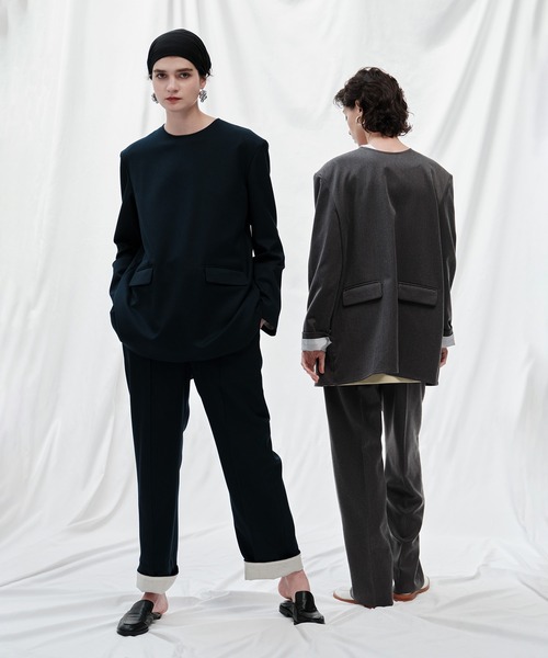 AKTE（アクテ）の「ショルダーパッド2WAYシャツ（シャツ/ブラウス・レディース・チャコールグレー/ダークグリーン・2/1）」の14枚目の写真