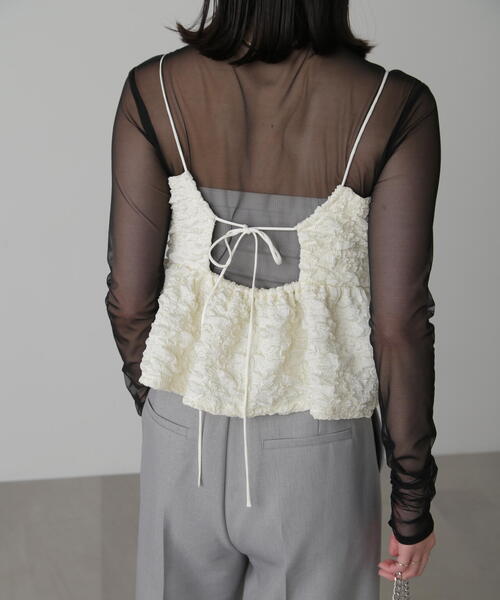 FREE'S MART(フリーズマート)の「◆ぽこぽこジャガードキャミソールビスチェ(シャツ/ブラウス・レディース・ブラック/ベージュ/ホワイト・FREE)」の2枚目の写真