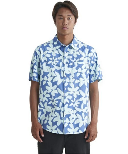 Quiksilver（クイックシルバー）の「APERO ORGANIC CLASSI/クイックシルバー半袖総柄シャツ（シャツ/ブラウス・メンズ・オレンジ/ブラウン/ブルー/ブルー系その他/ブルー系その他2/イエロー・MEDIUM/X-LARGE/LARGE/SMALL）」の3枚目の写真