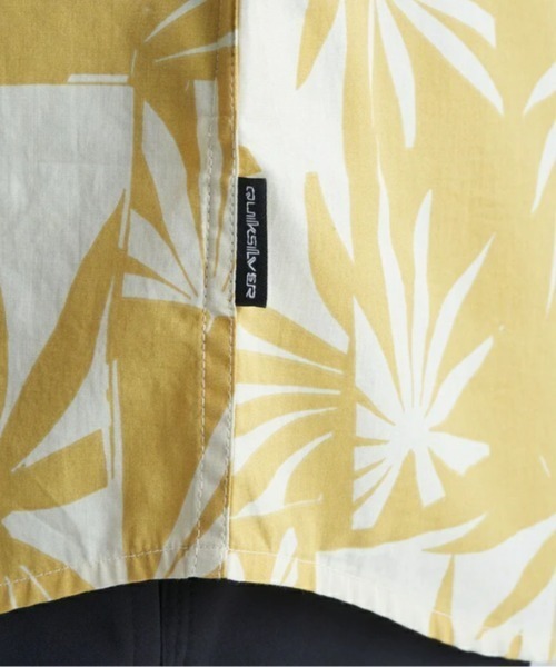 Quiksilver（クイックシルバー）の「APERO ORGANIC CLASSI/クイックシルバー半袖総柄シャツ（シャツ/ブラウス・メンズ・オレンジ/ブラウン/ブルー/ブルー系その他/ブルー系その他2/イエロー・MEDIUM/X-LARGE/LARGE/SMALL）」の9枚目の写真