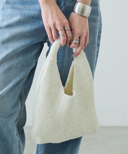 Aunt Marie's（アントマリーズ）の「スパンコールミニニットバッグ（ハンドバッグ・レディース・ブラック/ホワイト/ブルー・FREE）」の7枚目の写真