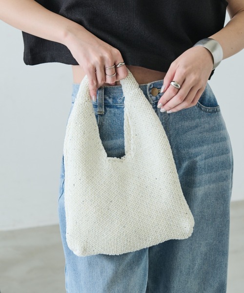 Aunt Marie's（アントマリーズ）の「スパンコールミニニットバッグ（ハンドバッグ・レディース・ブラック/ホワイト/ブルー・FREE）」の6枚目の写真