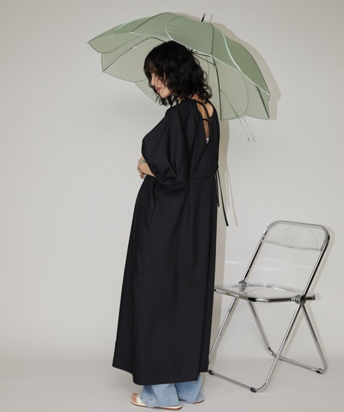 Aunt Marie's(アントマリーズ)の「フラワーカラークリアアンブレラ(長傘・レディース・イエロー/パープル/サックスブルー/グリーン・FREE)」の9枚目の写真