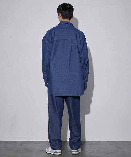 Firsthand（ファーストハンド）の「Firsthand/ファーストハンド オゾン加工デニムスラックス / タックテーパードデニムスラックス（デニムパンツ・メンズ・ブルー・L/M）」の14枚目の写真