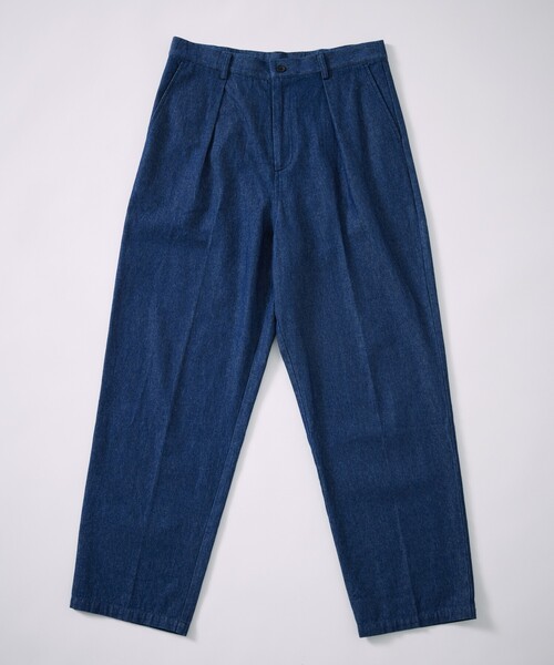 Firsthand（ファーストハンド）の「Firsthand/ファーストハンド オゾン加工デニムスラックス / タックテーパードデニムスラックス（デニムパンツ・メンズ・ブルー・L/M）」の4枚目の写真