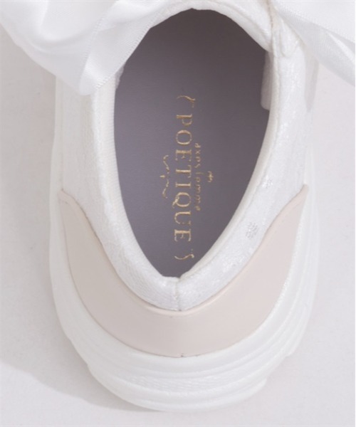 axes femme POETIQUE（アクシーズファムポエティック）の「サテンリボンスニーカー（スニーカー・レディース・ホワイト/ブラック・MEDIUM/LARGE）」の7枚目の写真