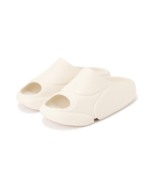 ROYAL FLASH(ロイヤルフラッシュ)の「1807/イチハチゼロナナ/INFSTARSLIPPERS SLIPPER(サンダル・メンズ・ホワイト/ブラック/オレンジ/ピンク/ブラウン・1/2/0/4/3)」の10枚目の写真