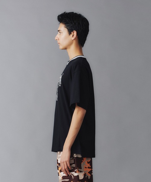 XLARGE(エクストララージ)の「THUG LIFE S/S TEE(Tシャツ/カットソー・メンズ・ブラック/グリーン/ネイビー・XL/L/M/S)」の7枚目の写真