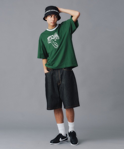 XLARGE(エクストララージ)の「THUG LIFE S/S TEE(Tシャツ/カットソー・メンズ・ブラック/グリーン/ネイビー・XL/L/M/S)」の5枚目の写真