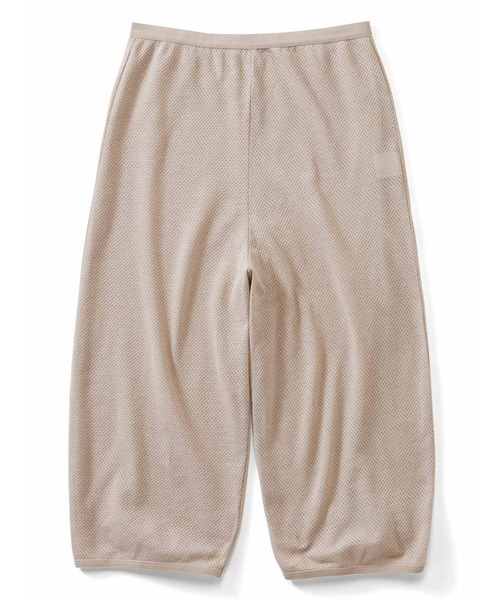 IEDIT（イディット）の「ＩＥＤＩＴ　綿混メッシュ素材がうれしい　くるんとロールアップできる吸汗速乾ペチパンツ（その他アンダーウェア/インナー・レディース・ブラック/グレイッシュベージュ/ベージュ・XX-LARGE/X-LARGE/LARGE/MEDIUM/SMALL）」の3枚目の写真