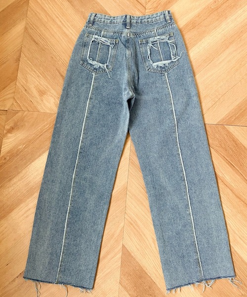 United store(ユナイテッドストア)の「サイドフリンジデニム(デニムパンツ・レディース・ライトブルー・M/S)」の20枚目の写真