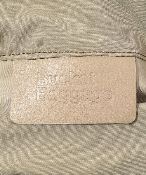 TOMORROWLAND （トゥモローランド）の「Bucket Baggage Ball Charm