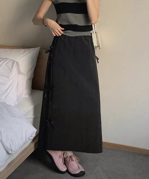 leune(ルネ)の「サイドリボンロングスカート(スカート・レディース・オフホワイト/ブラック・FREE)」の11枚目の写真