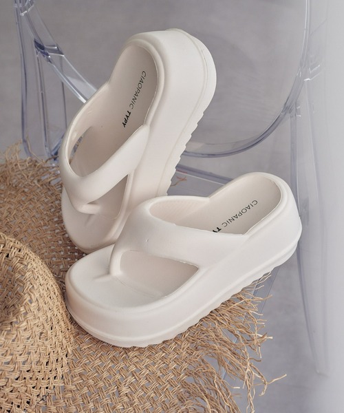 CIAOPANIC TYPY(チャオパニックティピー)の「■厚底トングサンダル(サンダル・レディース・イエロー/ピンク/オフホワイト/ブラック・SMALL/MEDIUM/LARGE)」の2枚目の写真