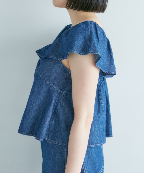 VIS（ビス）の「【セットアップ対応】デニムフリルブラウス【洗える】（シャツ/ブラウス・レディース・ホワイト系その他4/ブルー系その他3/ブルー系その他4・FREE）」の14枚目の写真