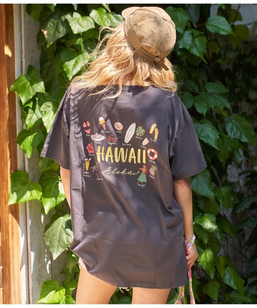 anap mimpi(アナップミンピ)の「ALOHA プリント×刺繍 コットン 半袖 ビッグ Tシャツ(Tシャツ/カットソー・レディース・ホワイト/ダークグレー/ラベンダー・FREE)」の2枚目の写真