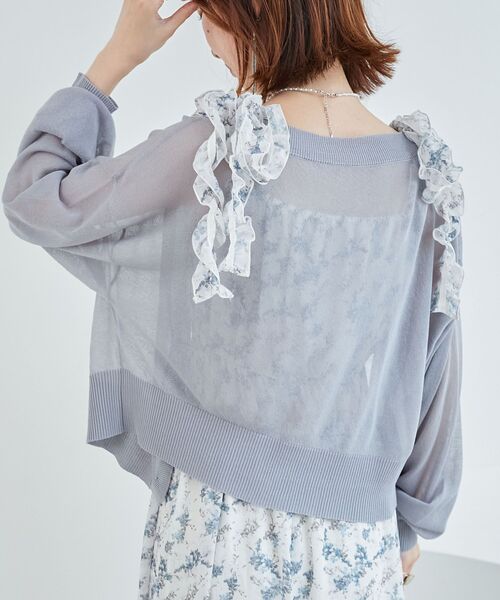 MAJESTIC LEGON（マジェスティックレゴン）の「ビジュー釦シアーニットカーデ（カーディガン/ボレロ・レディース・ブルー/オフホワイト/ブラック/ピンク・MEDIUM）」の12枚目の写真