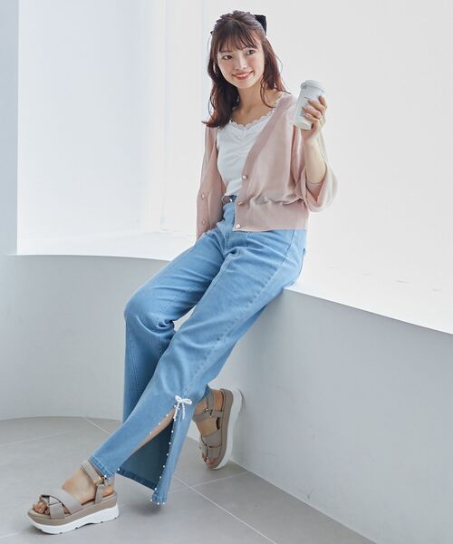 MAJESTIC LEGON（マジェスティックレゴン）の「ビジュー釦シアーニットカーデ（カーディガン/ボレロ・レディース・ブルー/オフホワイト/ブラック/ピンク・MEDIUM）」の13枚目の写真