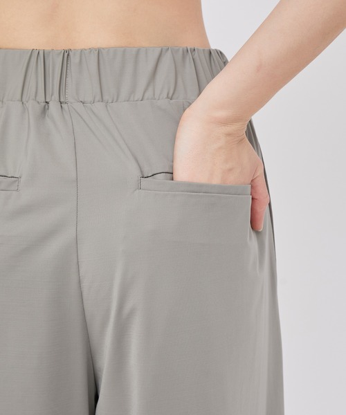 NERGY（ナージー）の「【水陸両用 ＆ UV】Aqua jersey リラックスパンツ（カーゴパンツ・レディース・ブラック/カーキ・M/S）」の16枚目の写真