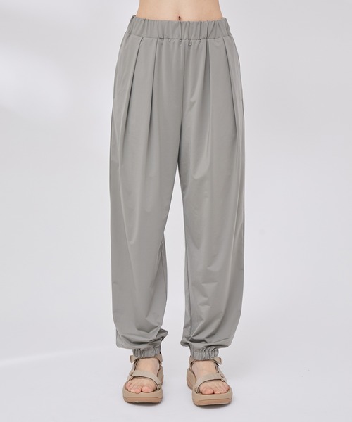 NERGY（ナージー）の「【水陸両用 ＆ UV】Aqua jersey リラックスパンツ（カーゴパンツ・レディース・ブラック/カーキ・M/S）」の19枚目の写真