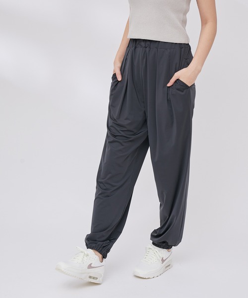 NERGY（ナージー）の「【水陸両用 ＆ UV】Aqua jersey リラックスパンツ（カーゴパンツ・レディース・ブラック/カーキ・M/S）」の3枚目の写真