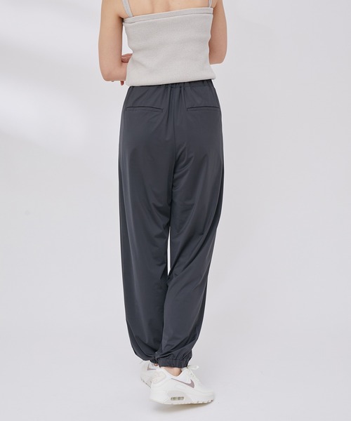 NERGY（ナージー）の「【水陸両用 ＆ UV】Aqua jersey リラックスパンツ（カーゴパンツ・レディース・ブラック/カーキ・M/S）」の4枚目の写真