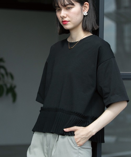 OPAQUE.CLIP(オペークドットクリップ)の「◆プリーツデザインドッキングトップス【洗濯機洗い可】(Tシャツ/カットソー・レディース・ブラック/ホワイト/ネイビー・36/38/40/42)」の13枚目の写真