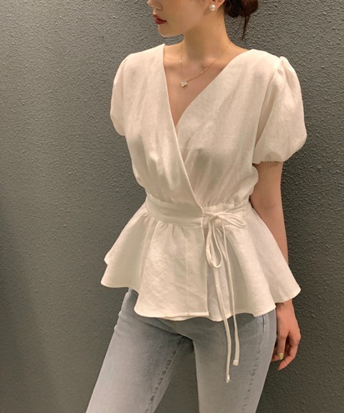 gossip！ロサンゼルス（ゴシップロサンゼルス）の「Vネックサイドリボンパフスリーブブラウス（シャツ/ブラウス・レディース・ブラウン/オフホワイト/ブルー・FREE）」の12枚目の写真