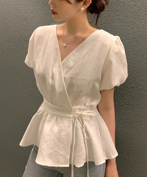 gossip！ロサンゼルス（ゴシップロサンゼルス）の「Vネックサイドリボンパフスリーブブラウス（シャツ/ブラウス・レディース・ブラウン/オフホワイト/ブルー・FREE）」の14枚目の写真